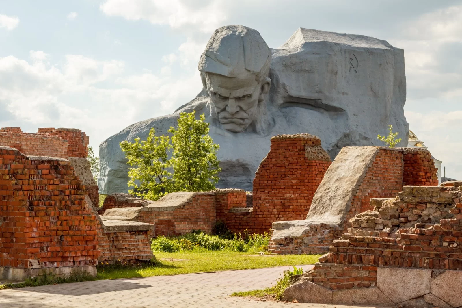 Корпоративный отдых, Брест - Брест­ская кре­пость 