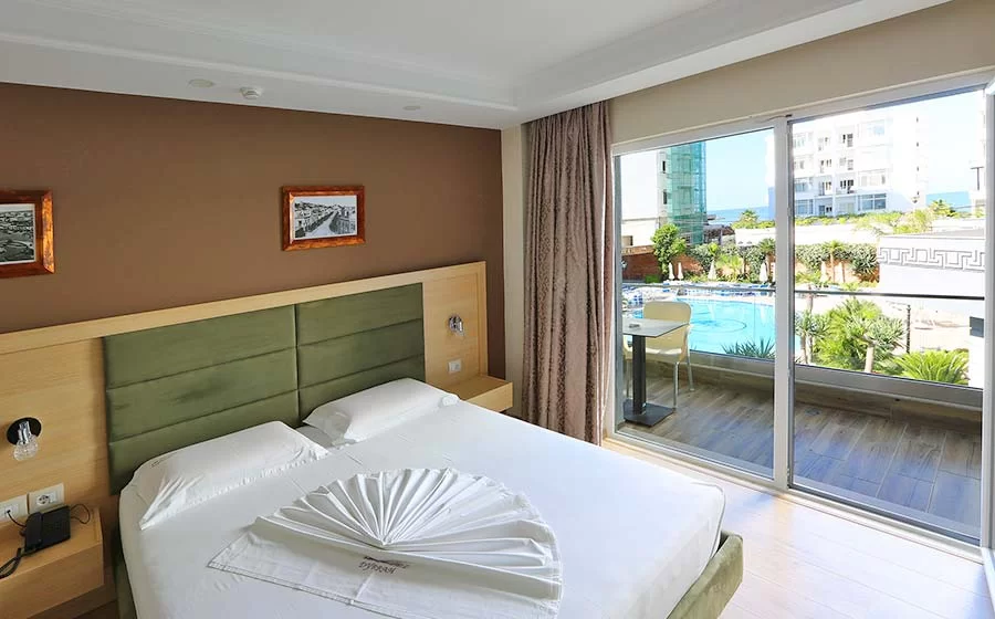 Dyrrah DBL room.jpg