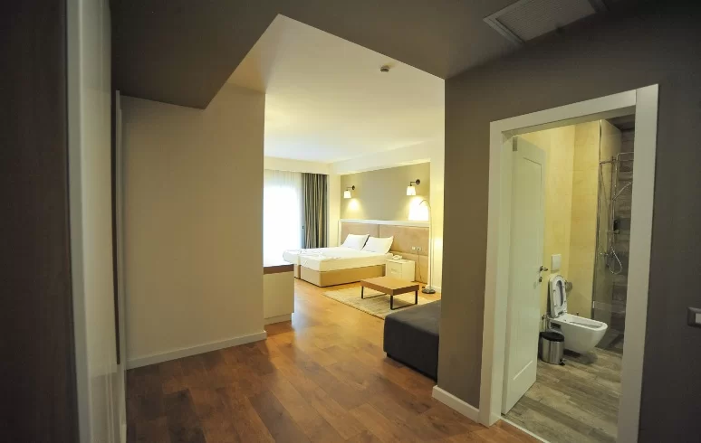 Sandy Beach Resort - JUNIOR SUITE 3.jpg