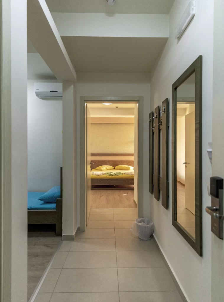 Picasso 12 - Family room SSV 2.jpg