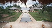 Bar Reef Resort