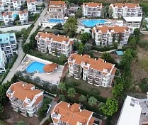 Golden Life Heights Deluxe Suite (15+)