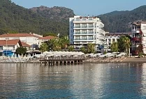  Emre Beach Hotel