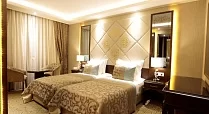 Black Bird Hotel