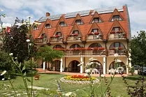 Agnes Hotel