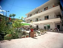 Nika Villa