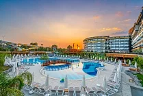 Arnor Deluxe Hotel 