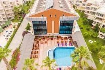  Fame Beach Hotel