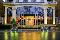 Central Park Hotel