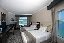 Oceanic Khorfakkan Resort