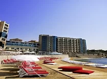 Charisma De Luxe Hotel