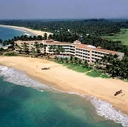 Induruwa Beach