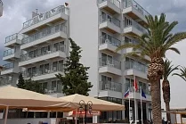 Begonville Beach Hotel  (16+)