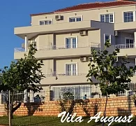 Villa August Ksamil