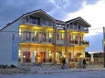 Epavlis Hotel