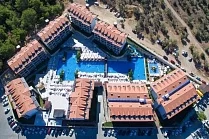 Ramada Resort Akbuk