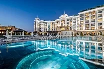 Merit Royal Diamond Hotel