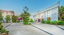  Bendis Beach Hotel