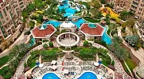 Al Murooj Rotana Hotel & Suites