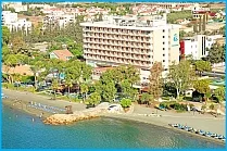 Poseidonia Beach