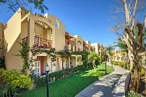 Marina Plaza Tala Bay