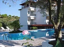 Pyrgos Hotel