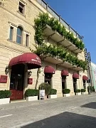 Shah Palace Hotel