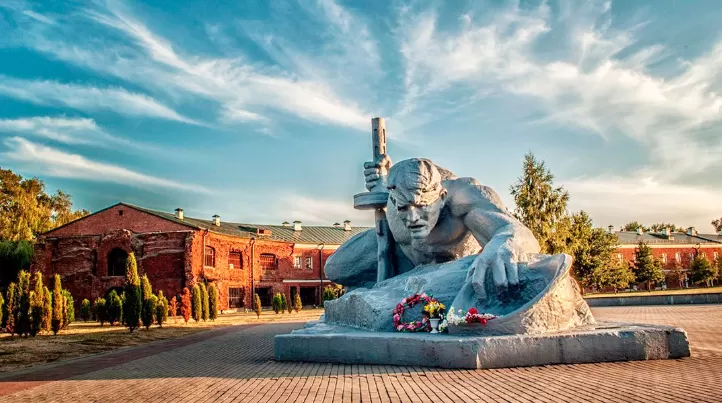 Туры в Беларусь , Тысячелетний Брест