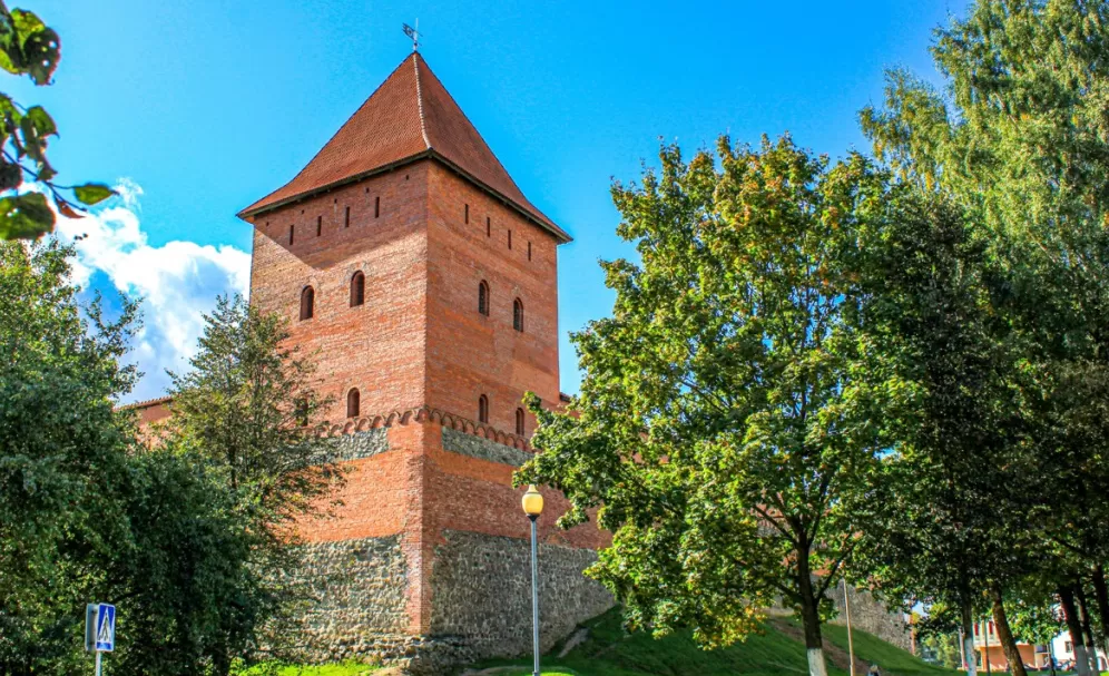Экскурсии по Беларуси , Лида - Ивье - Вольный мельник