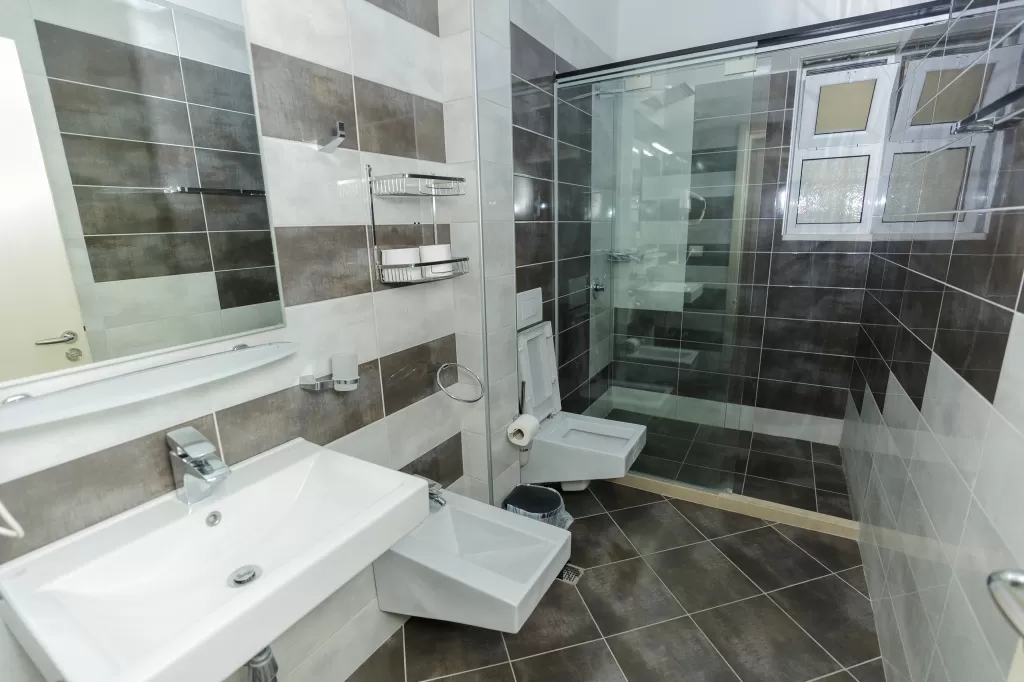 Picasso 12 - Family room (no view) 3.jpg