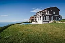 Lighthouse Golf Villa & Apart