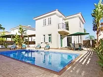 Villas2Let Cavo Greco