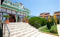 Yalta Holiday Village