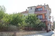 Golden Lion Family Hotel