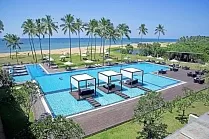 Suriya Resort Kammala