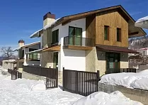 Crystal Town House Villa