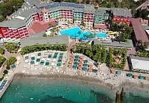 On The Bay Palmeras Seven Seas