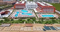 Royal Taj Mahal Resort
