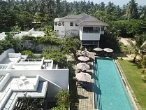 Calamansi Cove Luxury Villa