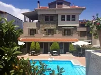 Aroma Villas Studios