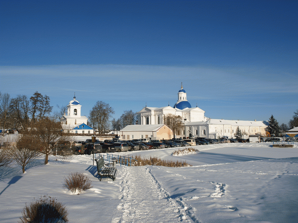 ЖИРОВИЧИ В КРЕЩЕНСКИЙ СОЧЕЛЬНИК