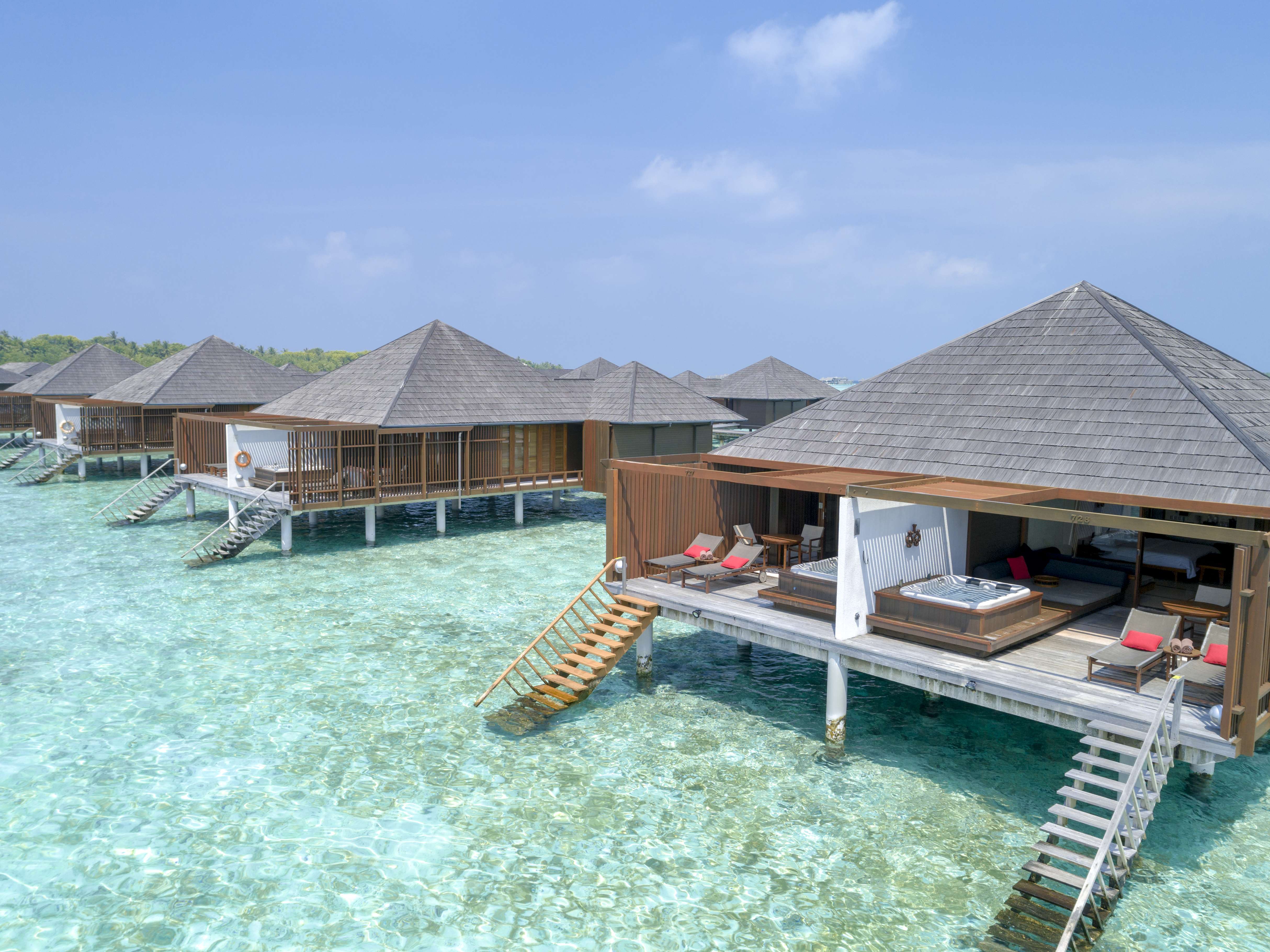 Island resort spa мальдивы. Парадайз Айленд Мальдивы. Парадайз Исланд Резорт Мальдивы. Отель Paradise Island Resort 5 Мальдивы. Парадайс Исланд Мальдивы 5.
