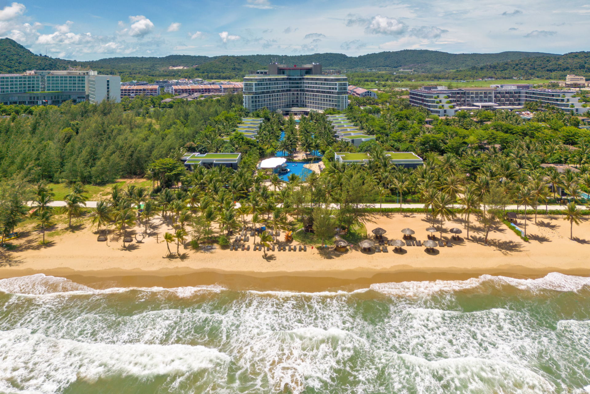 Best Western Premier Sonasea Resort